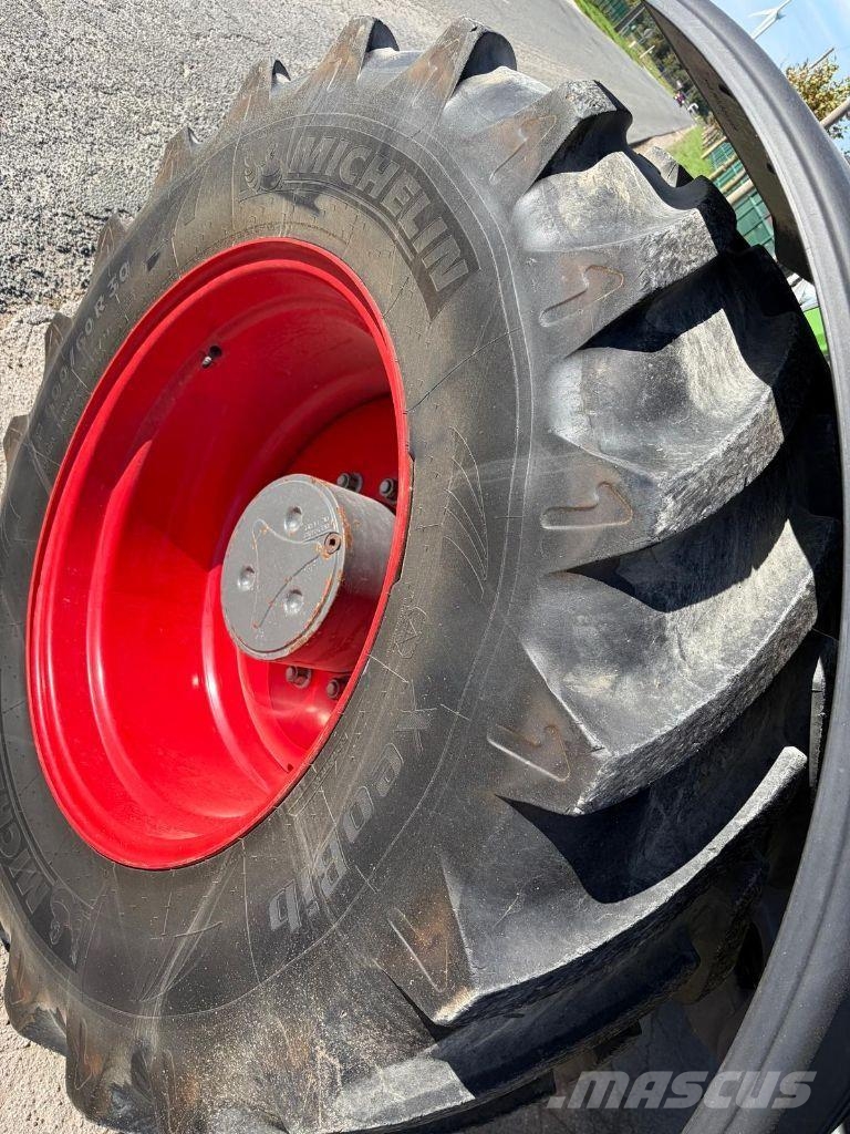 Fendt 722 VARIO PROFI + Tractoare