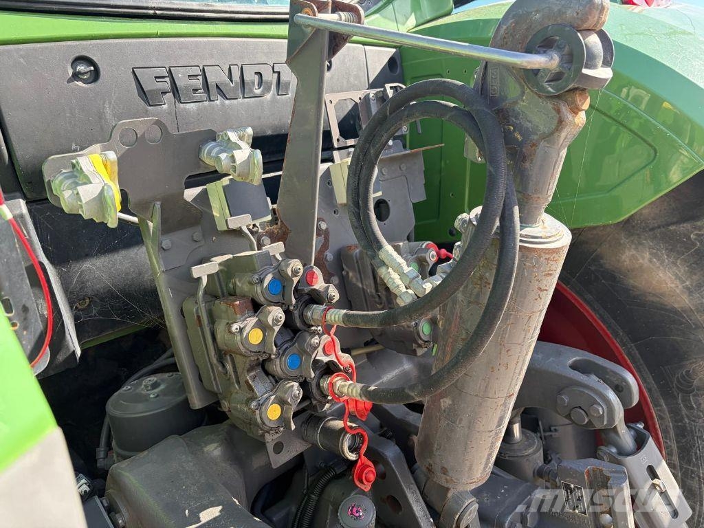 Fendt 722 VARIO PROFI + Traktoren