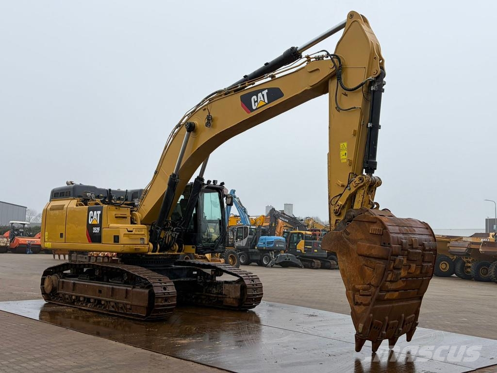 CAT 352F Excavadoras de cadenas