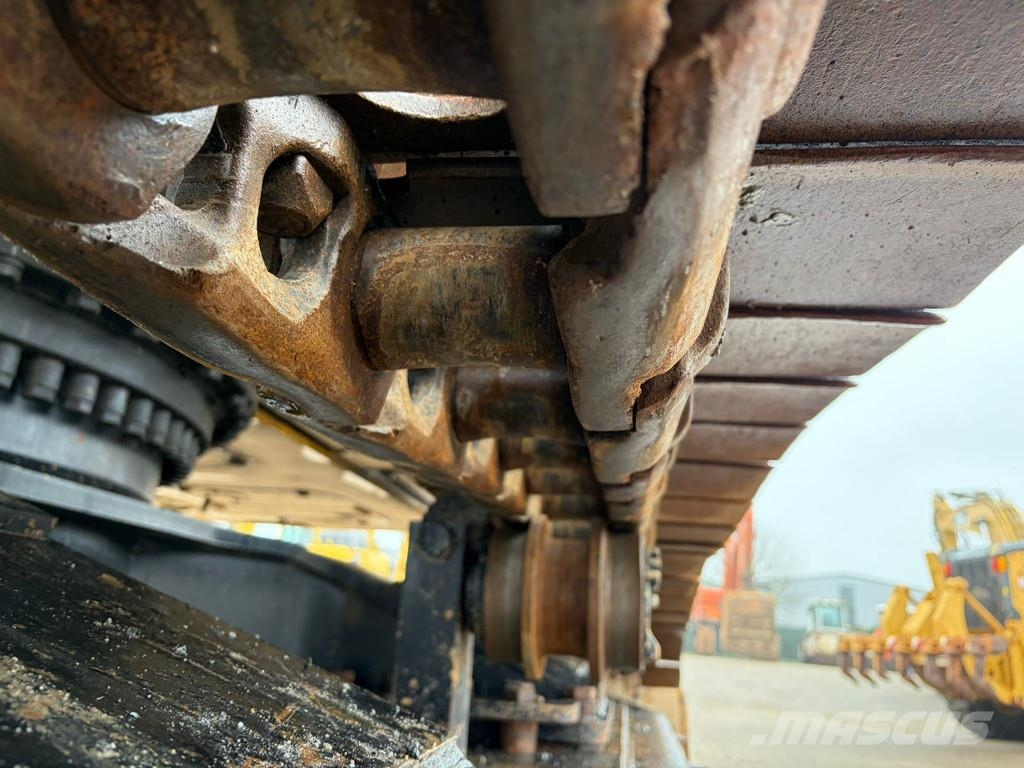 CAT 352F Excavadoras de cadenas