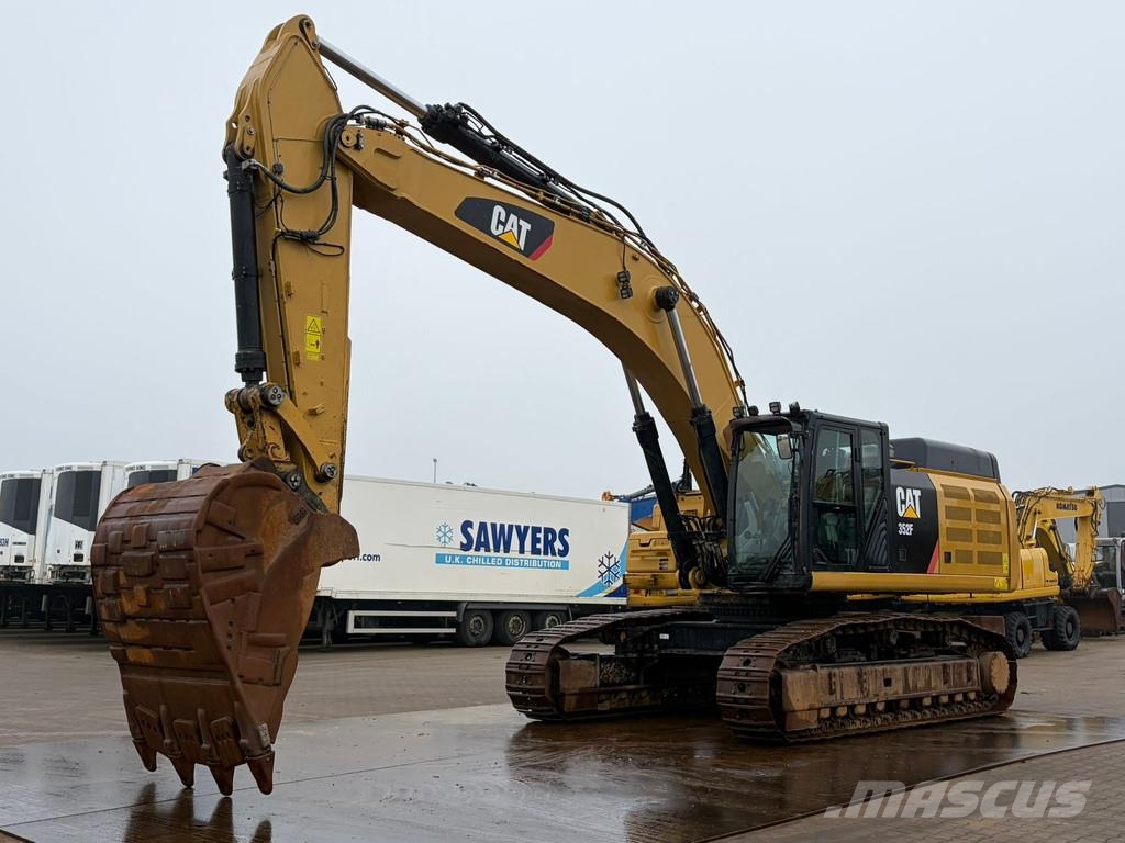 CAT 352F Excavadoras de cadenas
