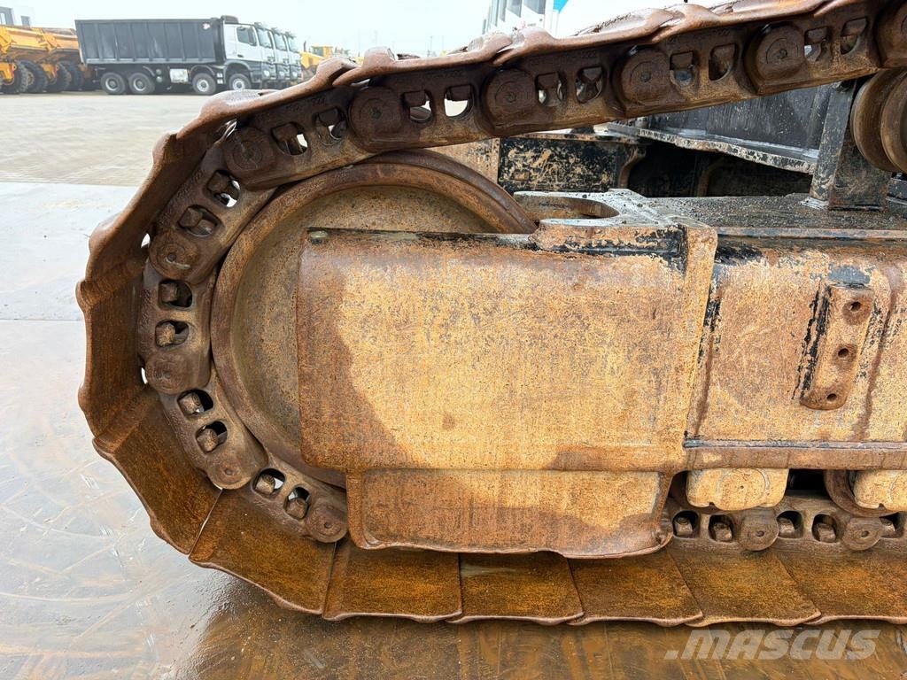CAT 352F Excavadoras de cadenas