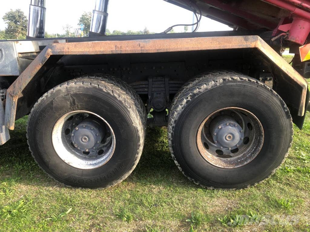 Mercedes-Benz Actros 4143 K Tipper trucks