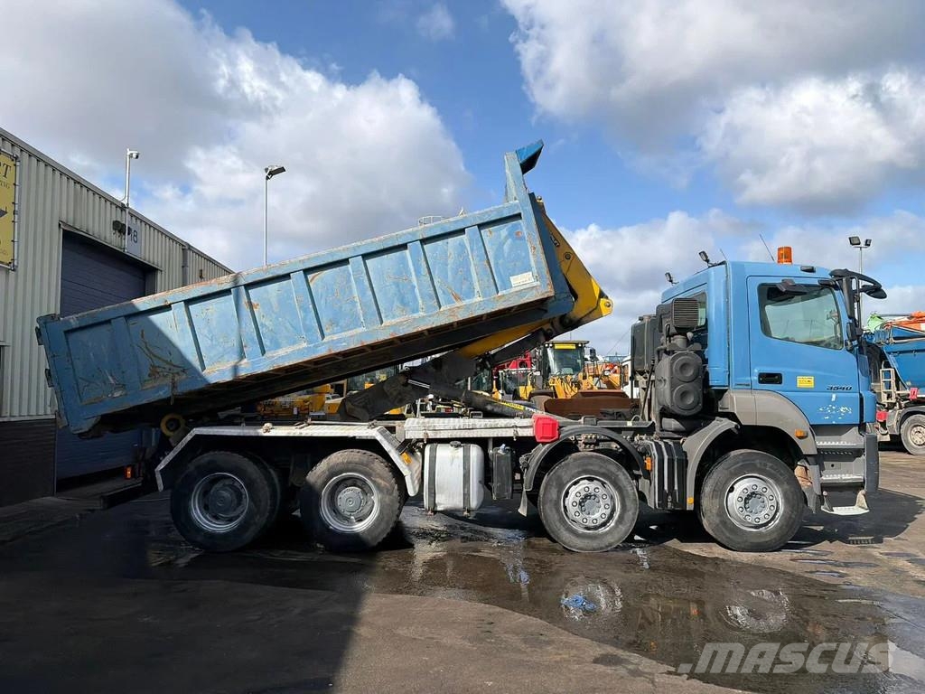 Mercedes-Benz Axor 3540 (3240) Multiflift Kipper Container 8x4 M Camiones polibrazo