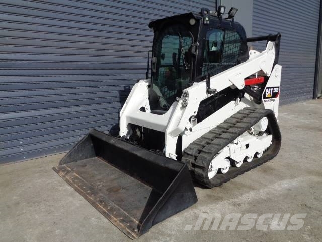 CAT 259 D لوادر انزلاقية التوجيه