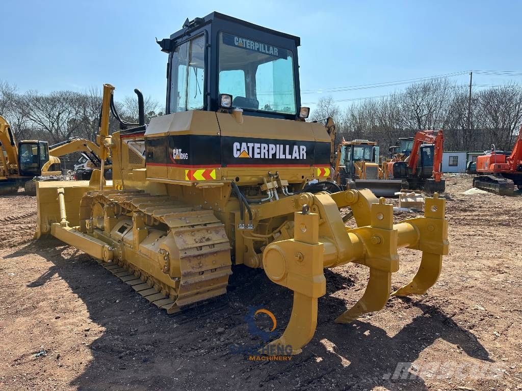 CAT D6G Kāpurķēžu buldozeri