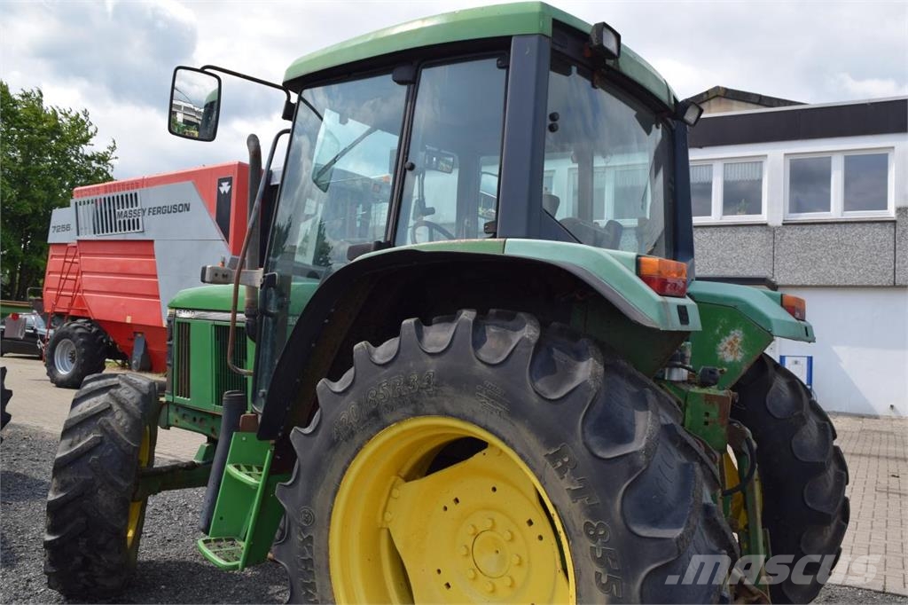 John Deere 6100 Traktoren
