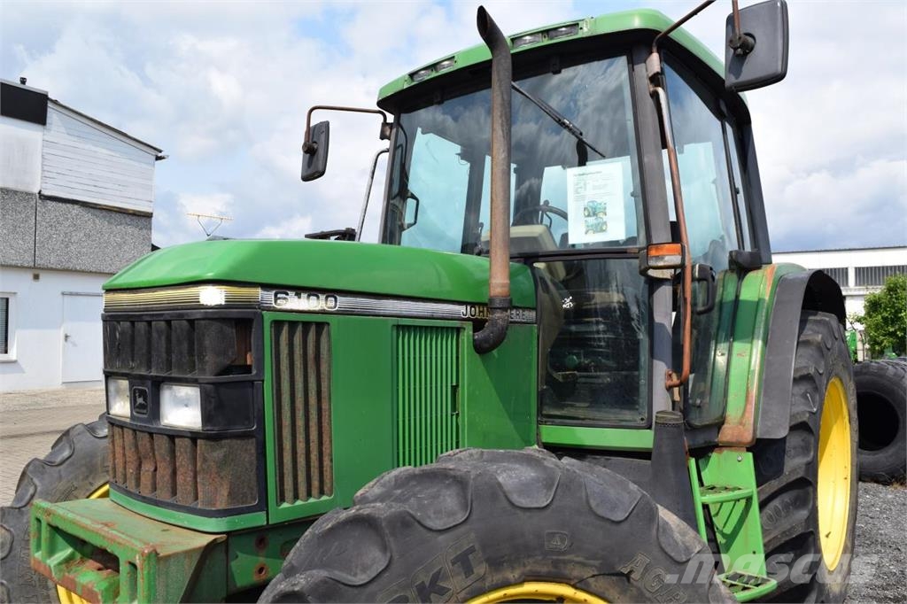 John Deere 6100 Traktoren