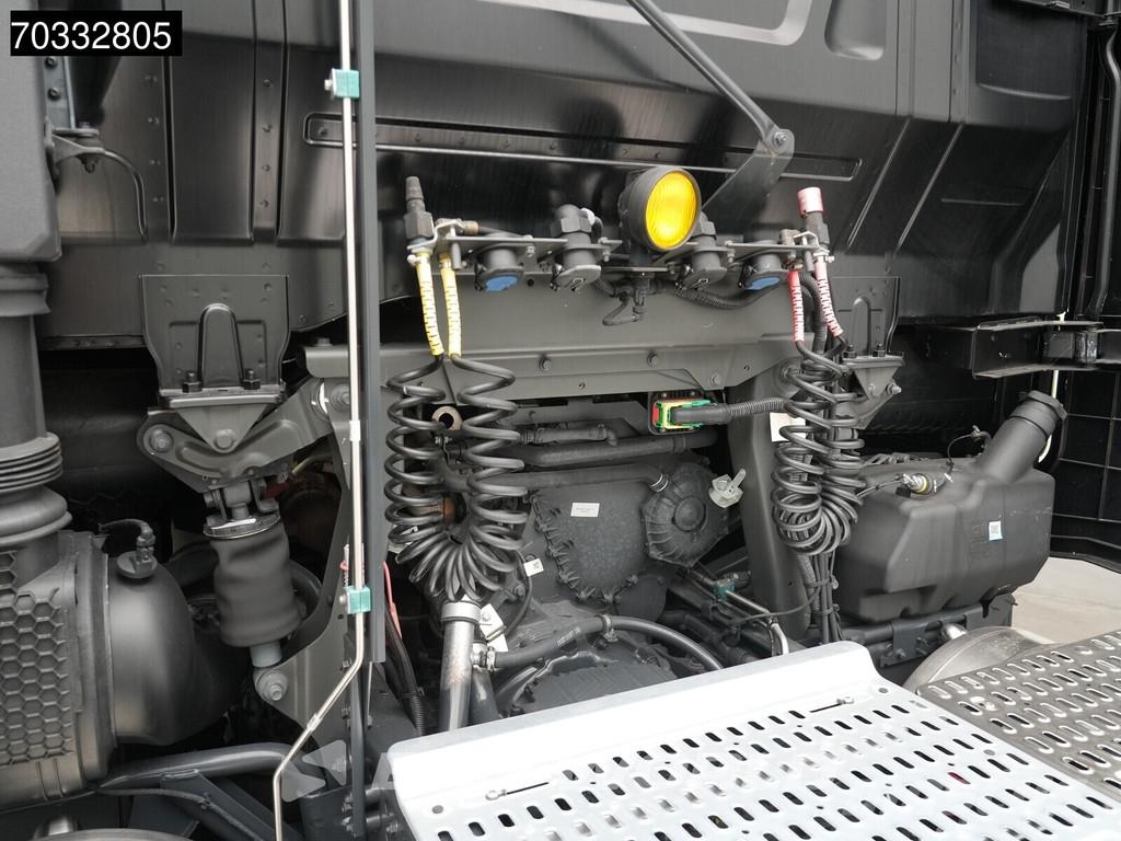 Iveco S-Way NP 460 4X2 Metallica Edition! LNG Full-Air 2 Sattelzugmaschinen