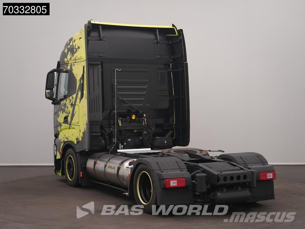 Iveco S-Way NP 460 4X2 Metallica Edition! LNG Full-Air 2 Sattelzugmaschinen