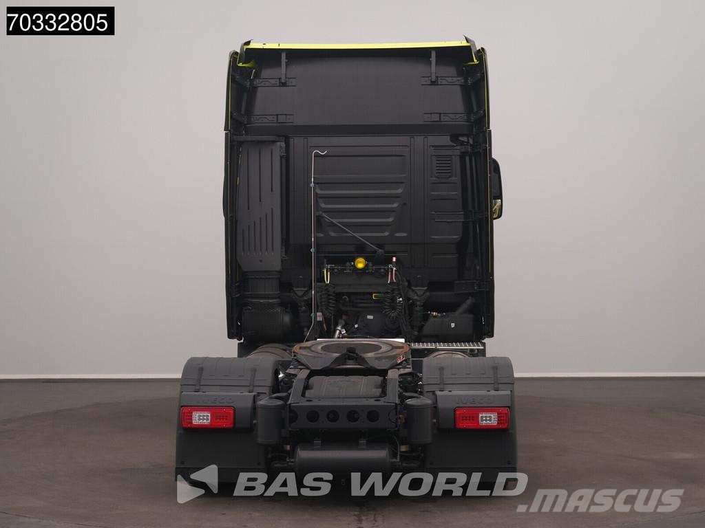 Iveco S-Way NP 460 4X2 Metallica Edition! LNG Full-Air 2 트랙터 유닛