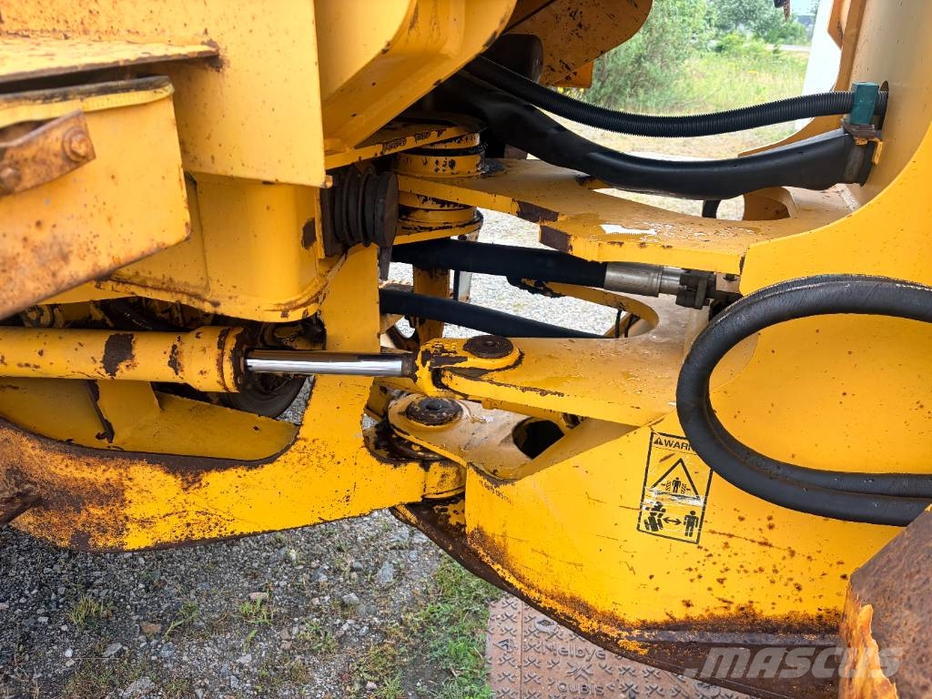 Volvo L 90 C لوادر بعجل