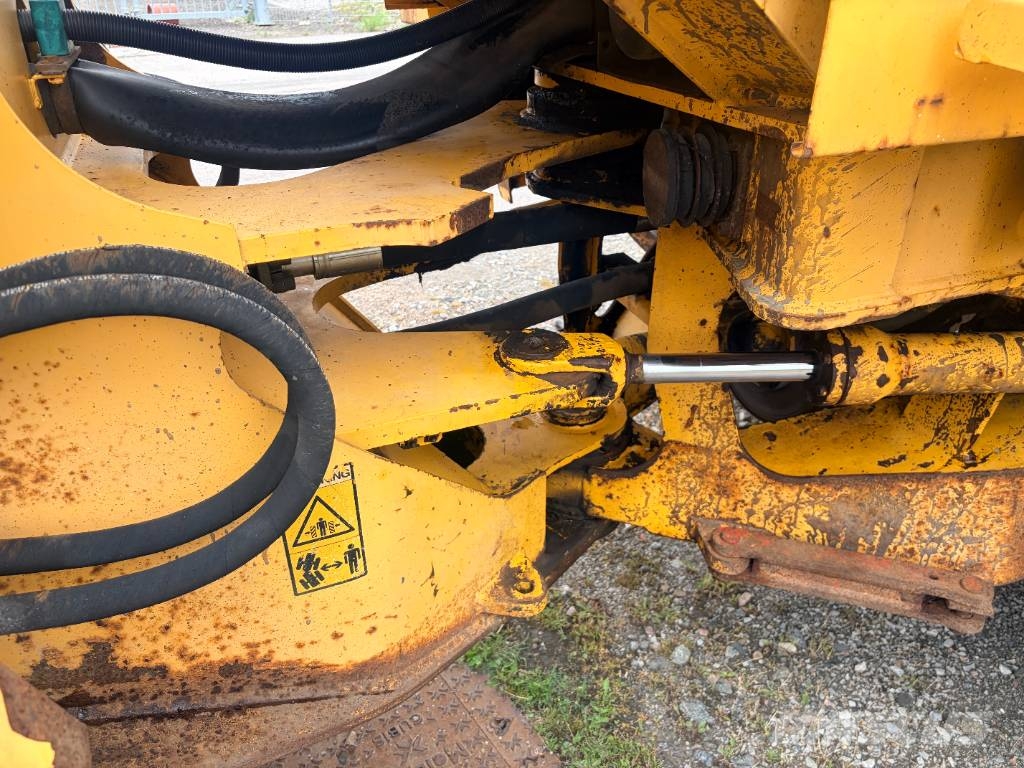 Volvo L 90 C لوادر بعجل