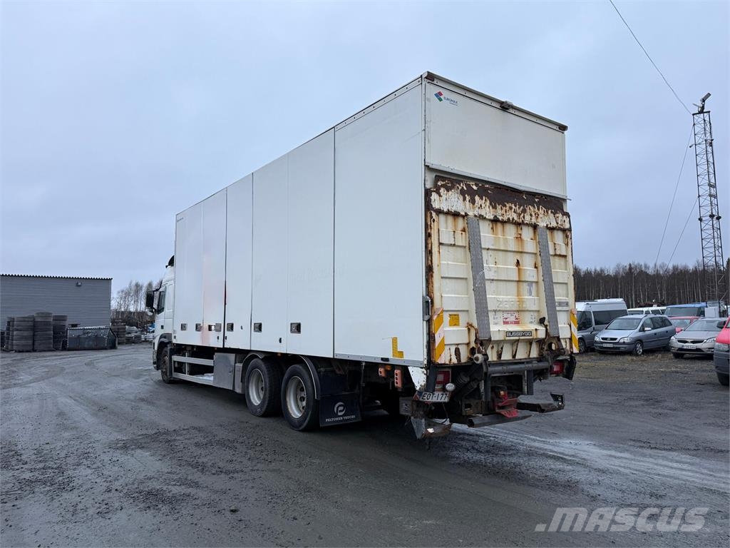 Volvo FM460 Temperature controlled trucks