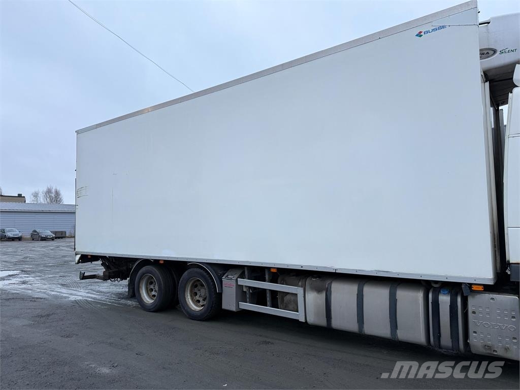 Volvo FM460 Temperature controlled trucks