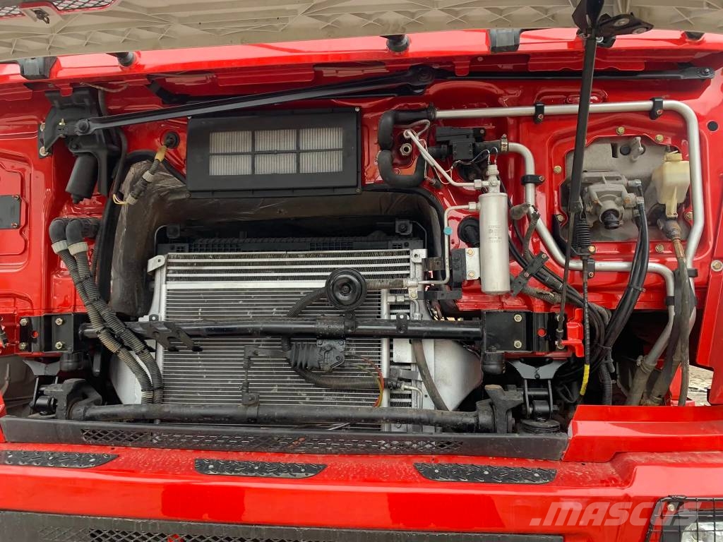 Shacman F3000 6x4 Τράκτορες