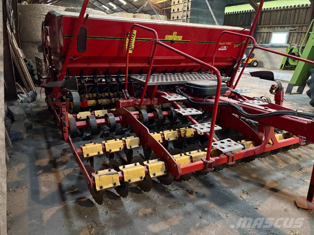 Väderstad Rapid400C Combination drills