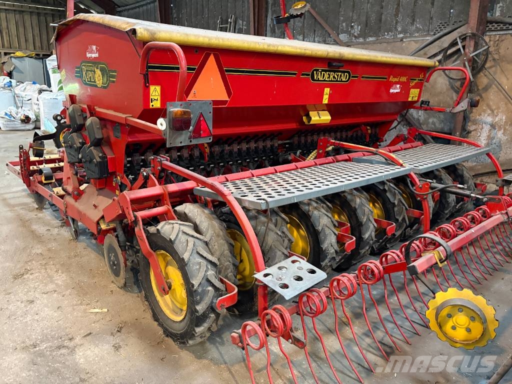 Väderstad Rapid400C Combination drills