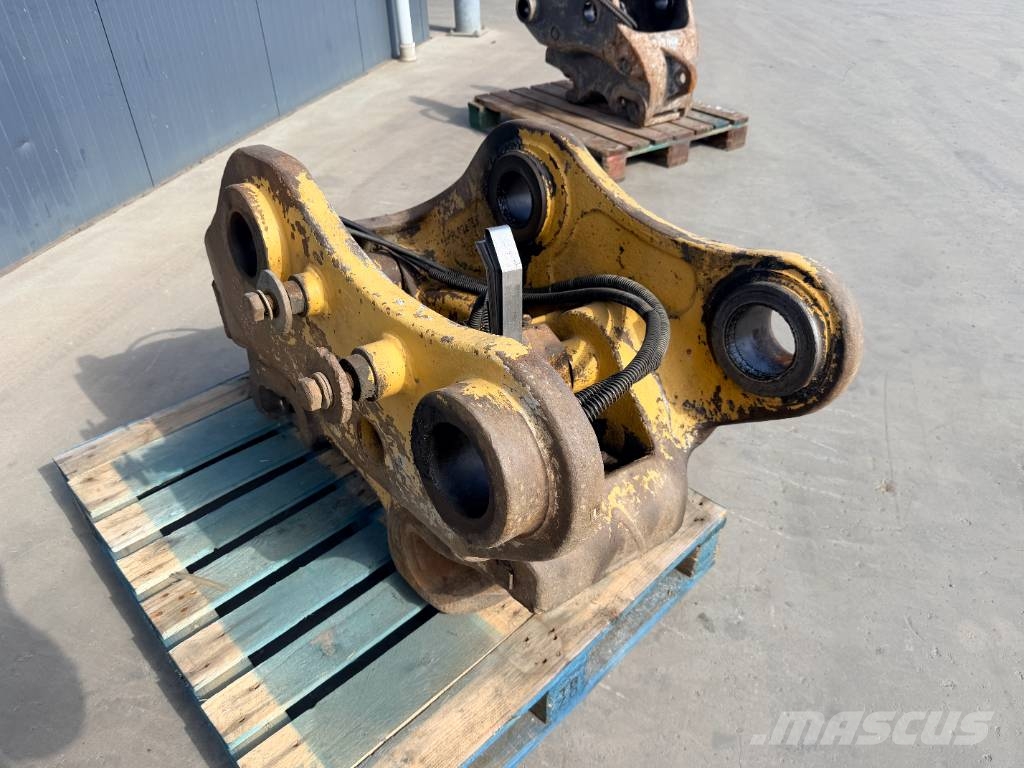Miller Caterpillar 330 / 336 / 340 Geith موصلات سريعة