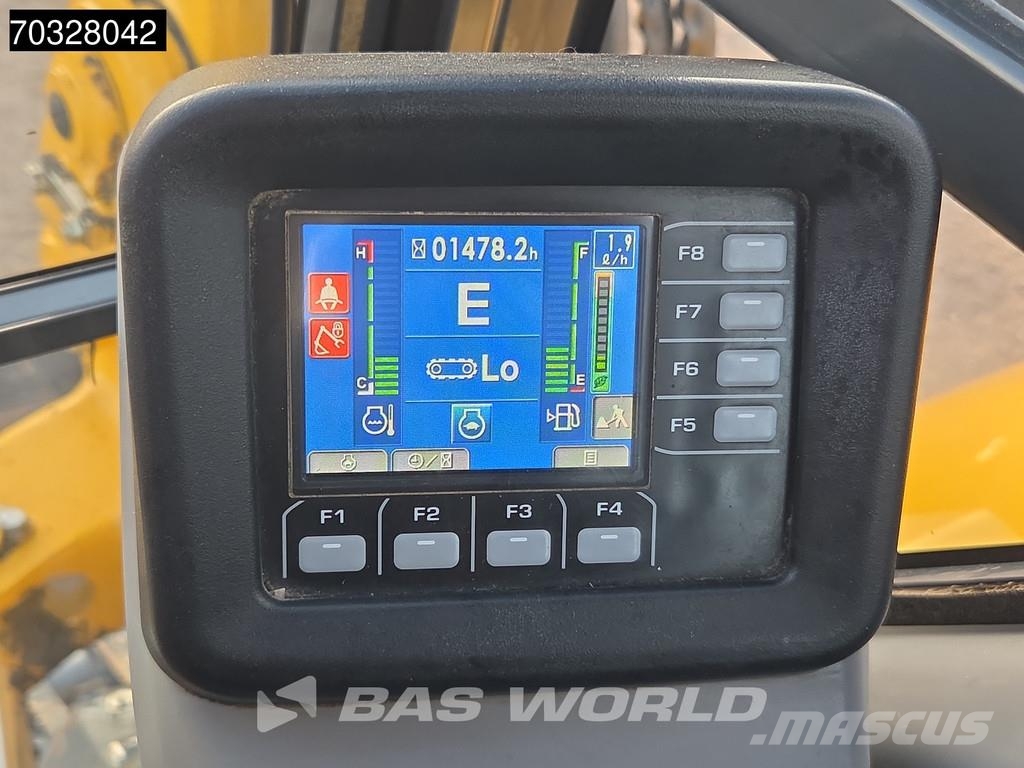 Komatsu PC80 MR- 5E0 A/C Mini kotrók < 7t