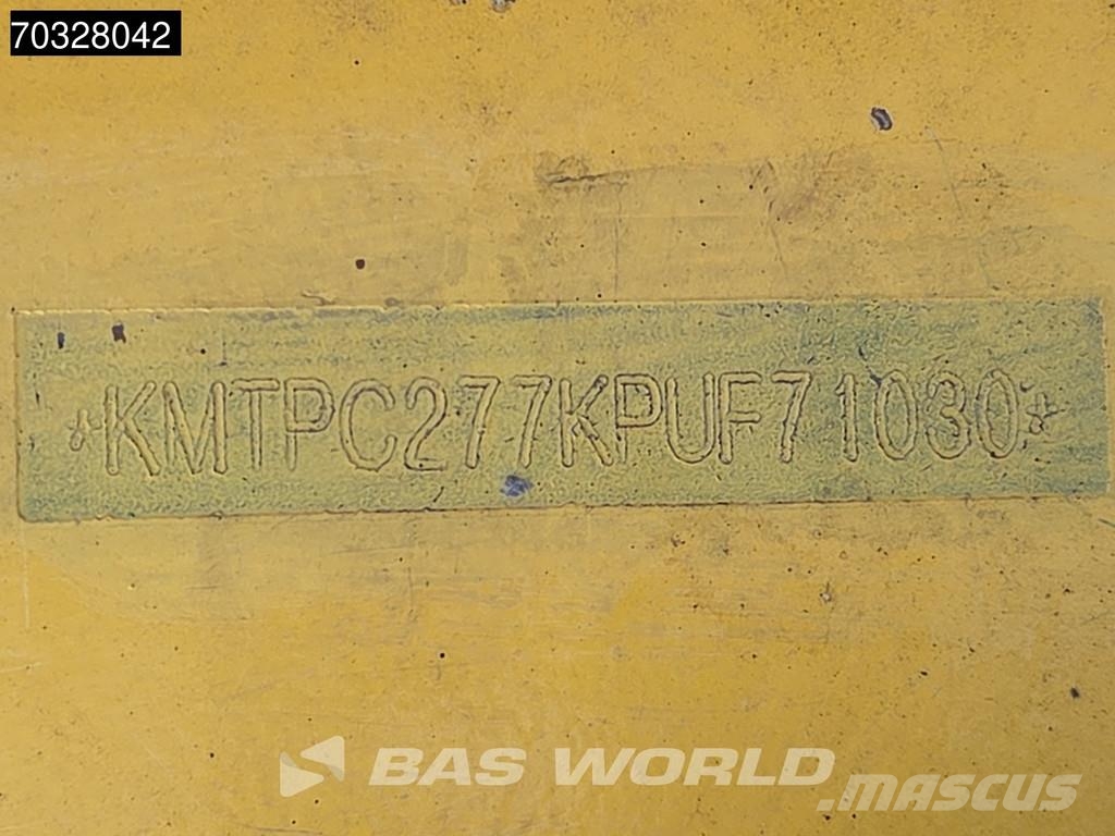Komatsu PC80 MR- 5E0 A/C Mini kotrók < 7t