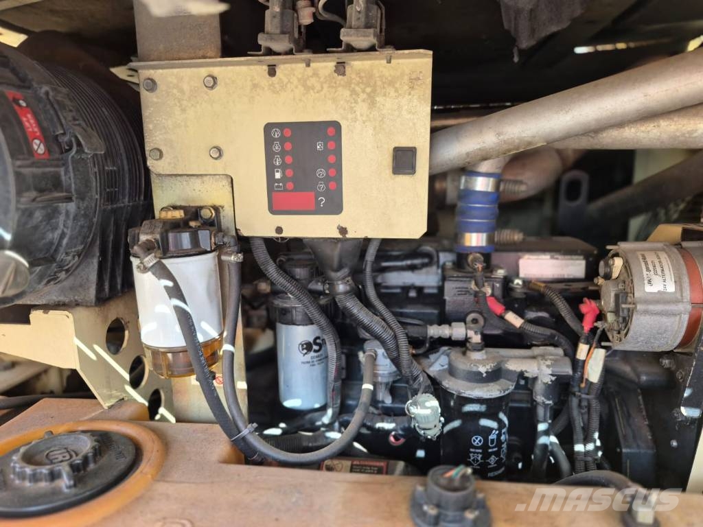 Ingersoll Rand 8/110 مكابس