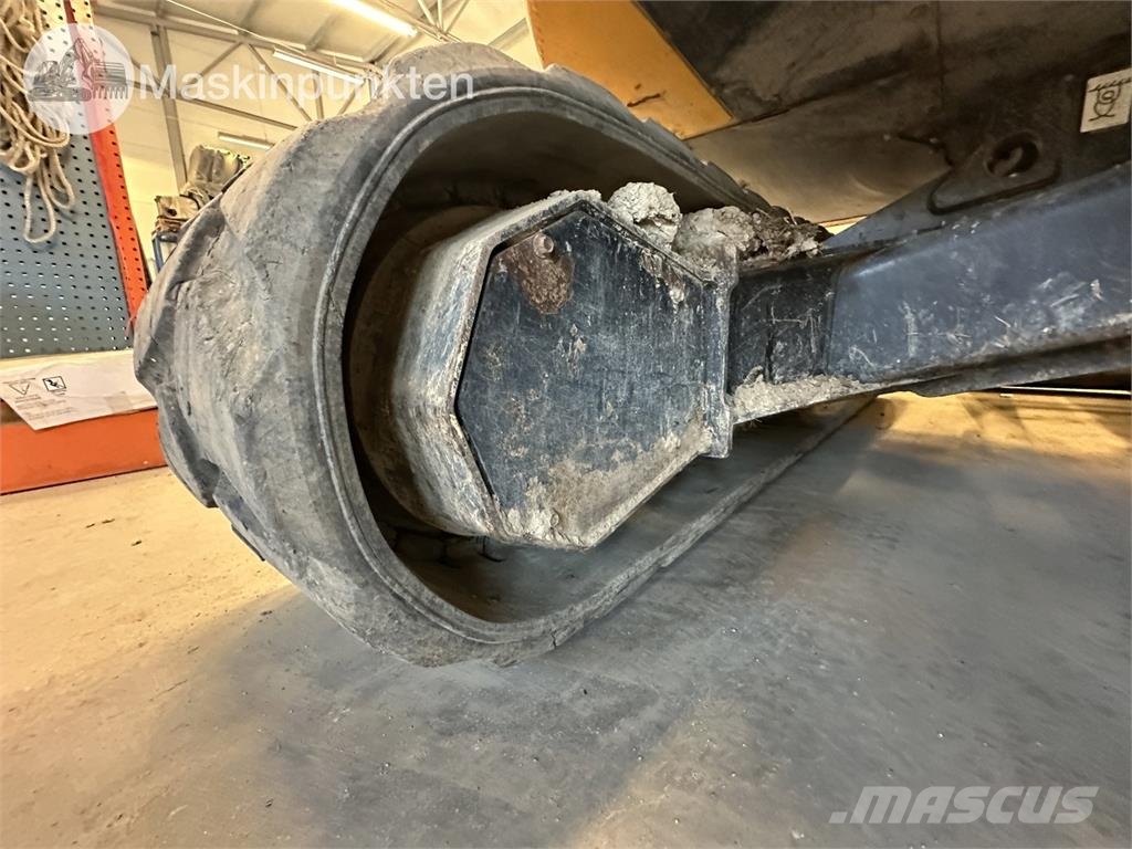 JCB 86C-1 Bagri goseničarji