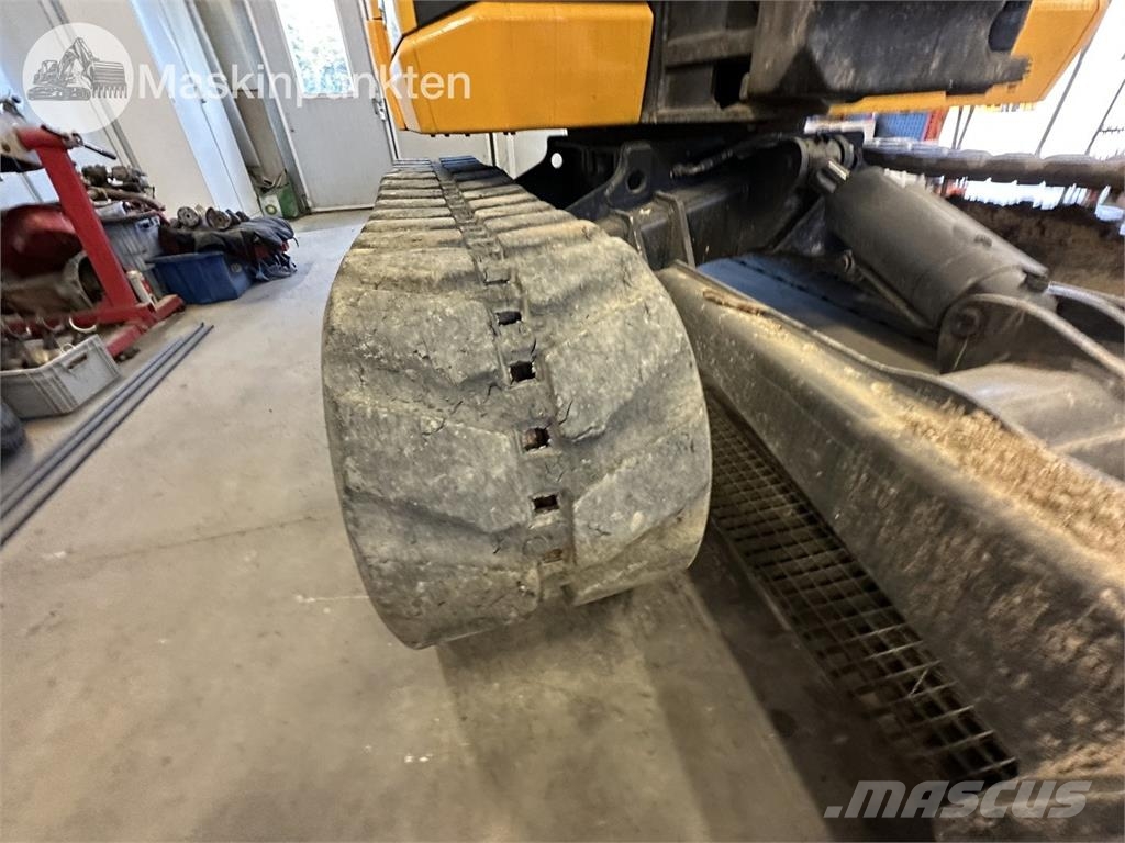 JCB 86C-1 Bagri goseničarji