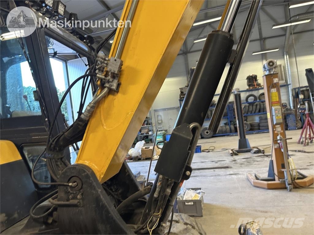 JCB 86C-1 Bagri goseničarji