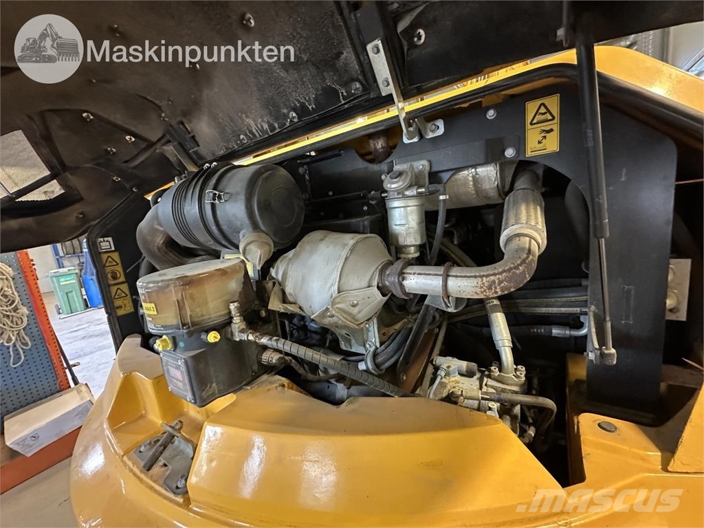 JCB 86C-1 Bagri goseničarji