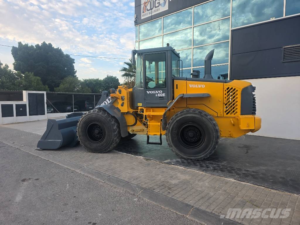 Volvo L 60 E Cargadoras sobre ruedas