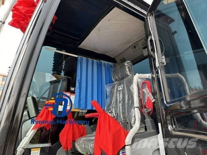 CAT 320D2L Minibagger < 7t