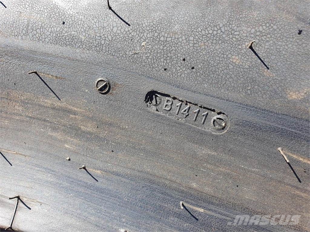 BKT 420/85R30 Tyres, wheels and rims