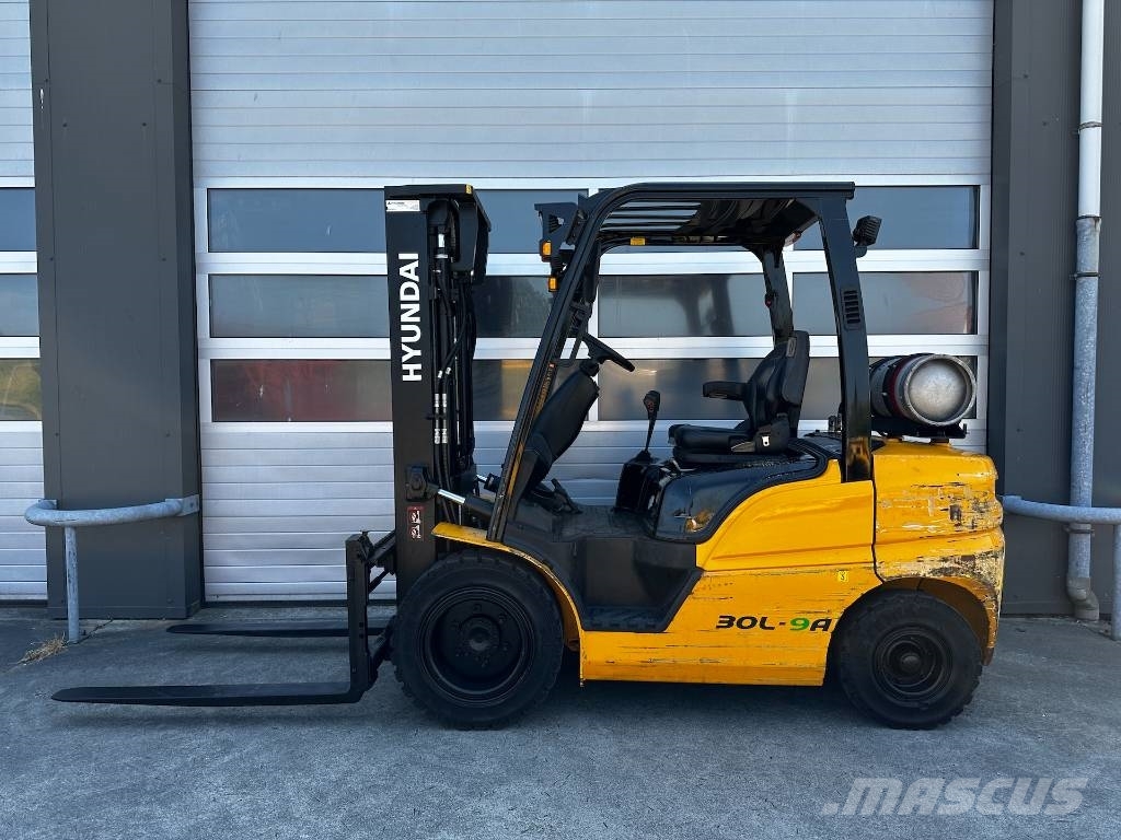 Hyundai 3 Ton LPG Heftruck 3000Kg forklift 30L-9A gas Περονοφόρα ανυψωτικά κλαρκ με φυσικό αέριο LPG