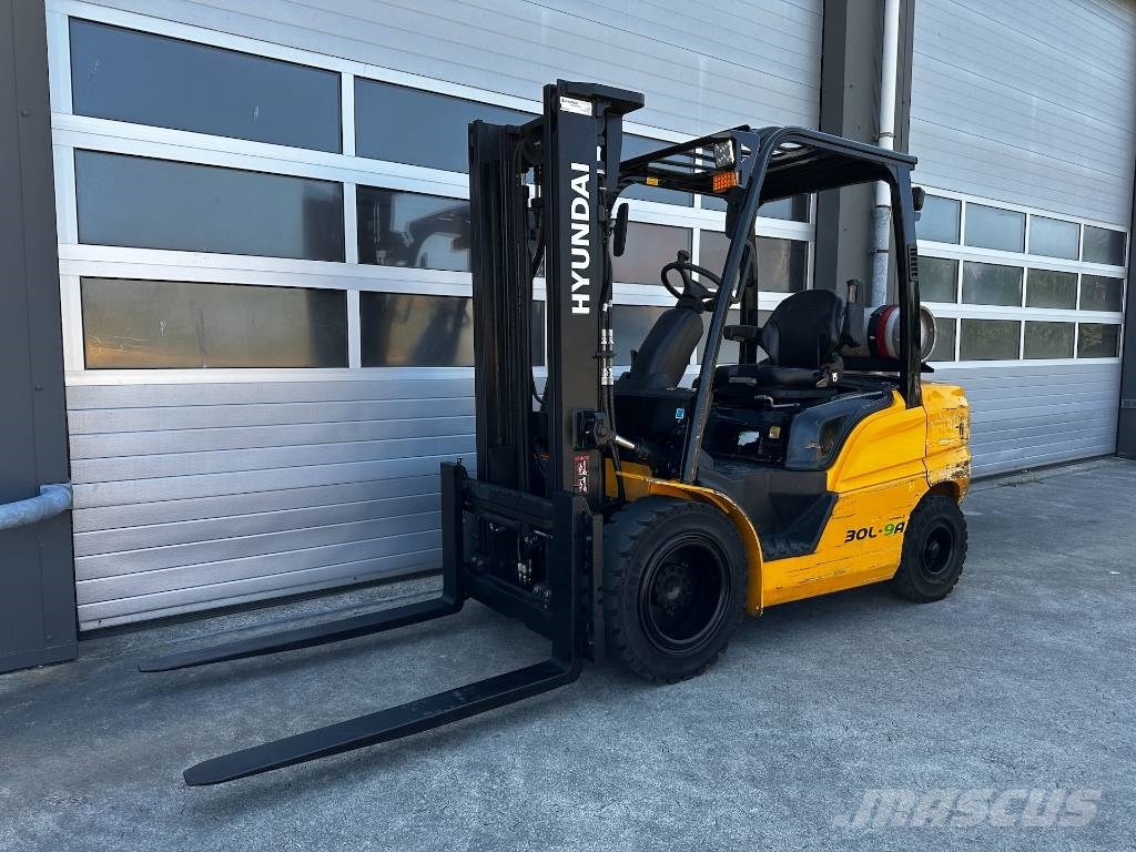 Hyundai 3 Ton LPG Heftruck 3000Kg forklift 30L-9A gas Περονοφόρα ανυψωτικά κλαρκ με φυσικό αέριο LPG