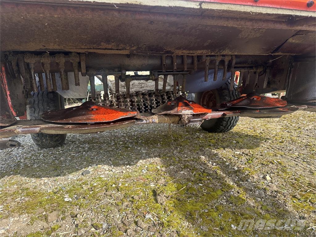 Kuhn FC250 Podadoras