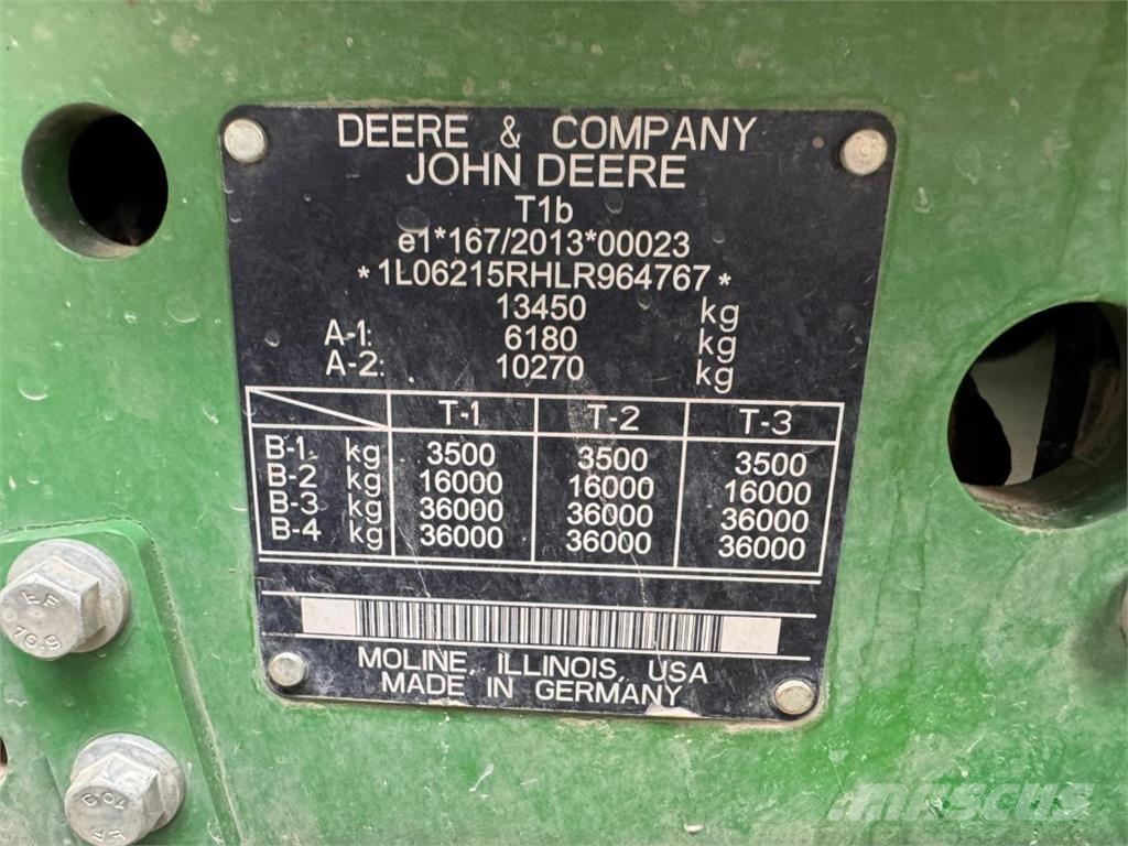 John Deere 6215R Trattori