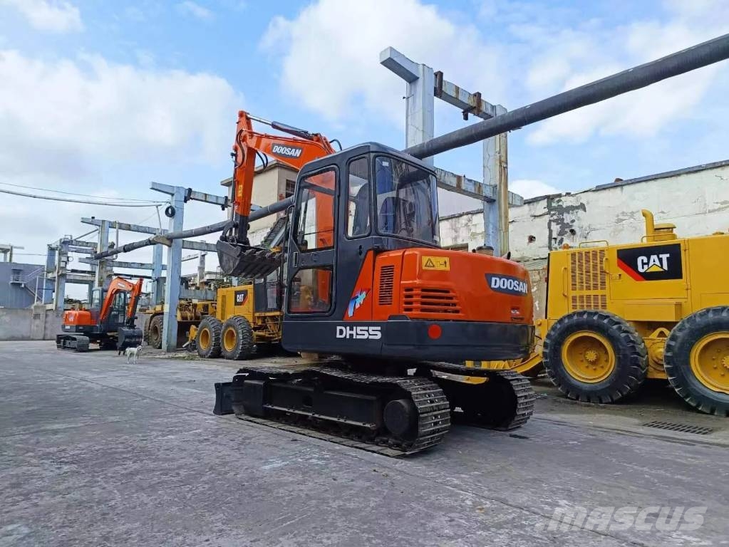 Doosan DH 55 Minigraafmachines < 7t