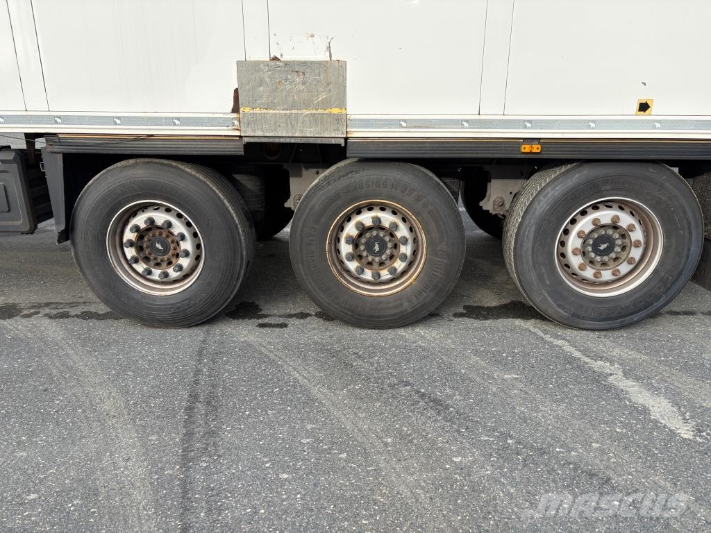 Schmitz Cargobull Trailer Reefer Flower Width & Dual Temp & Double S Temperature controlled semi-trailers