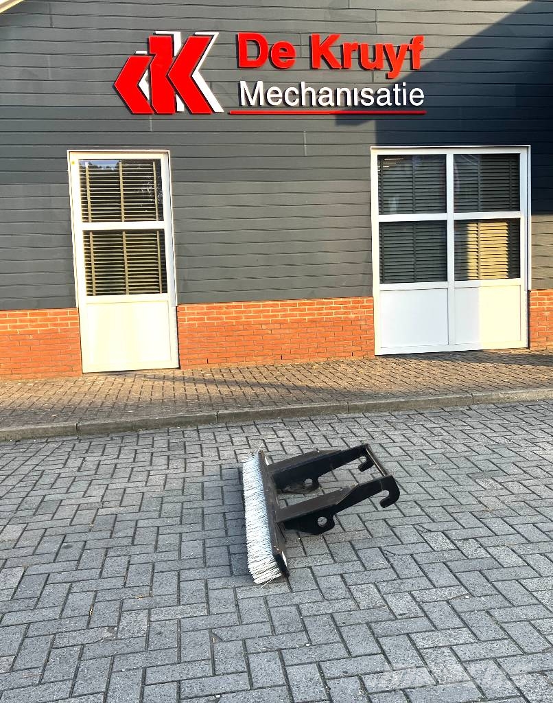 GiANT veegbezem VB-1500 G Balayeuse / Autolaveuse