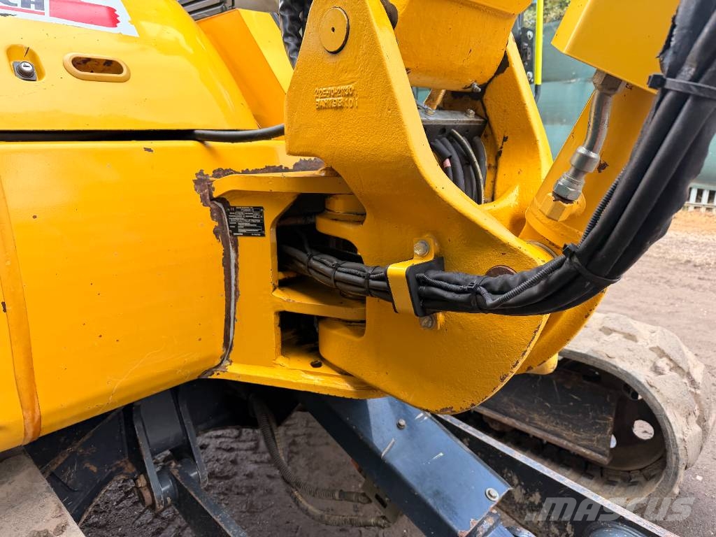 Komatsu PC 80 MR-5 8 Ton Excavator حفارات وسط 7 طن - 12 طن