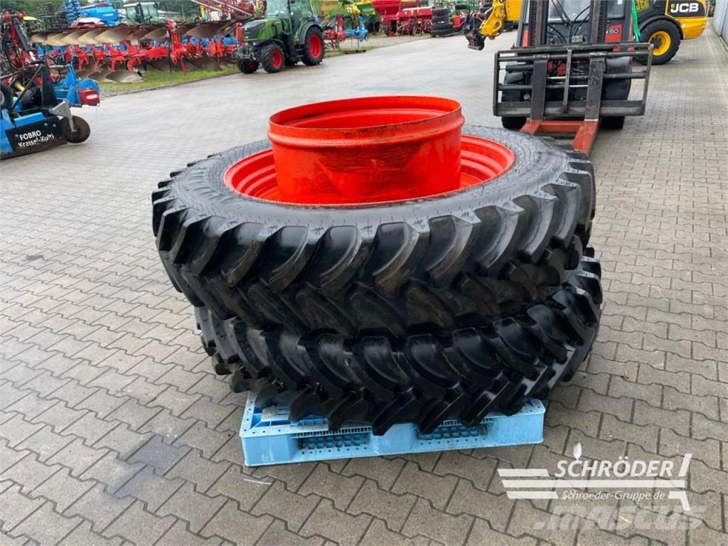 ZWILLINGSRÄDER 380/90 R46 Dubbelmontage