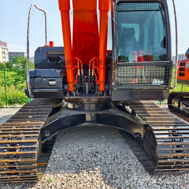Hitachi ZX 200 Bageri guseničari