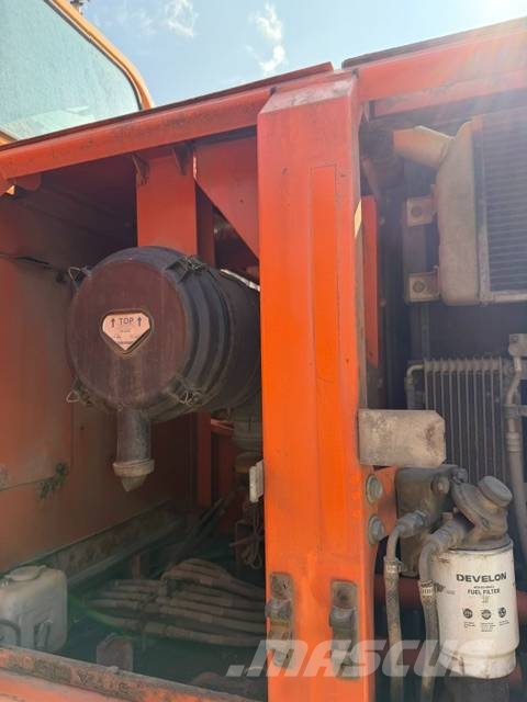 Doosan DX 225 LC Raupenbagger