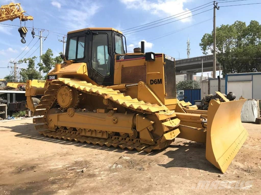 CAT D 6 G Гусеничные бульдозеры