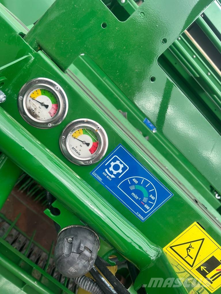 McHale V6 750 Pyöröpaalaimet