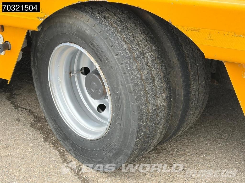 Faymonville MEGAMAX 3x Steering Extendable Tieflader-Auflieger