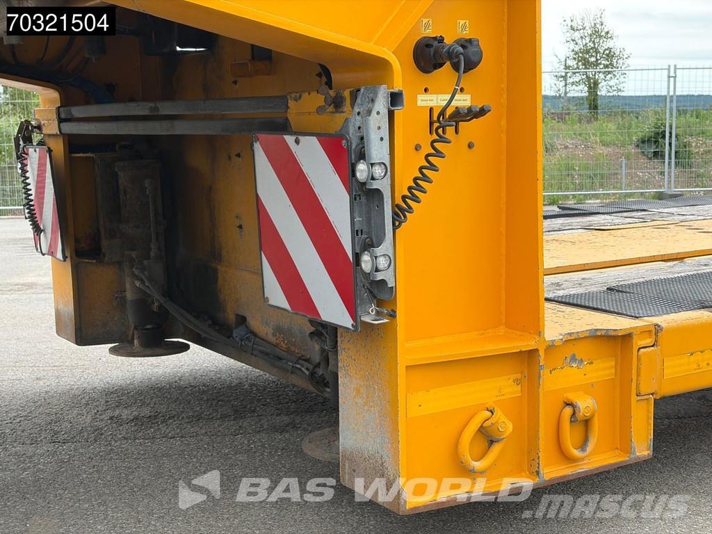 Faymonville MEGAMAX 3x Steering Extendable Tieflader-Auflieger