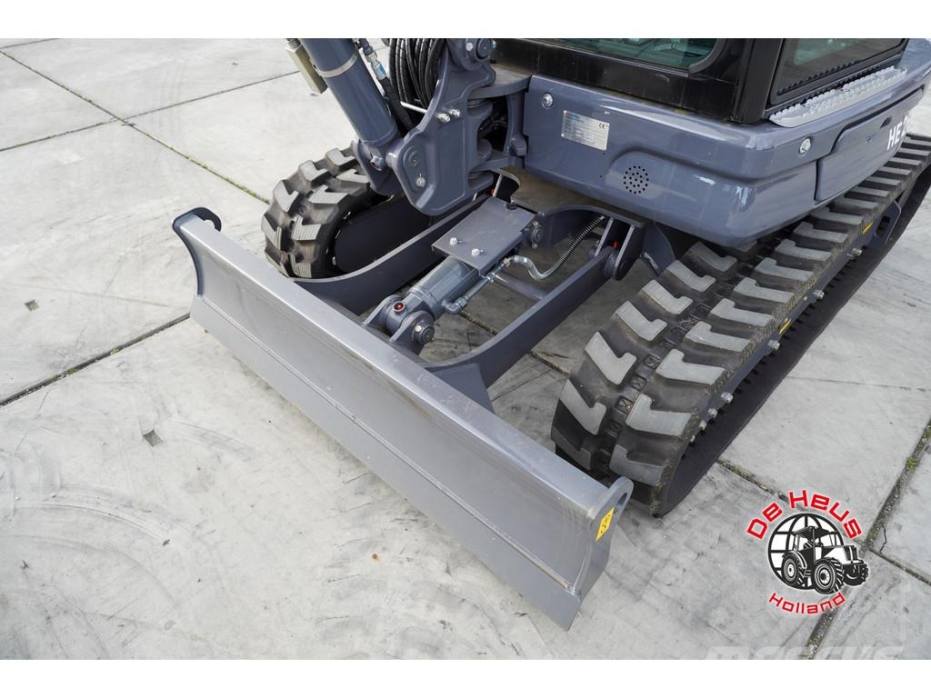 Eurotrac HE26SR حفارات خاصة
