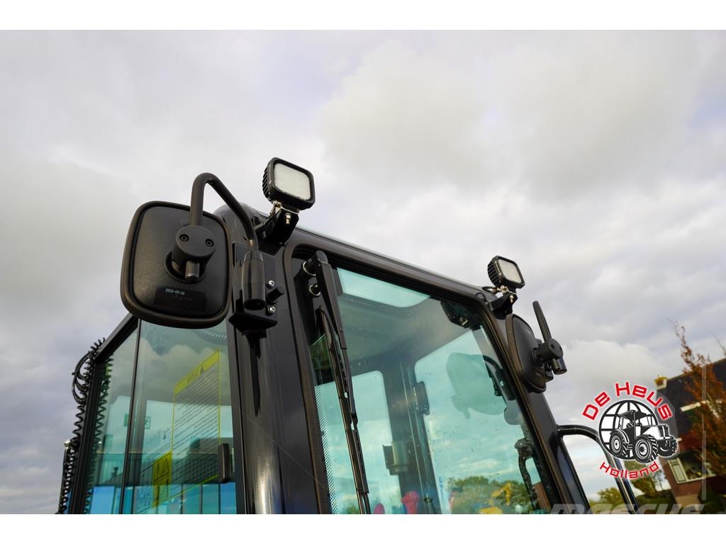Eurotrac HE26SR حفارات خاصة